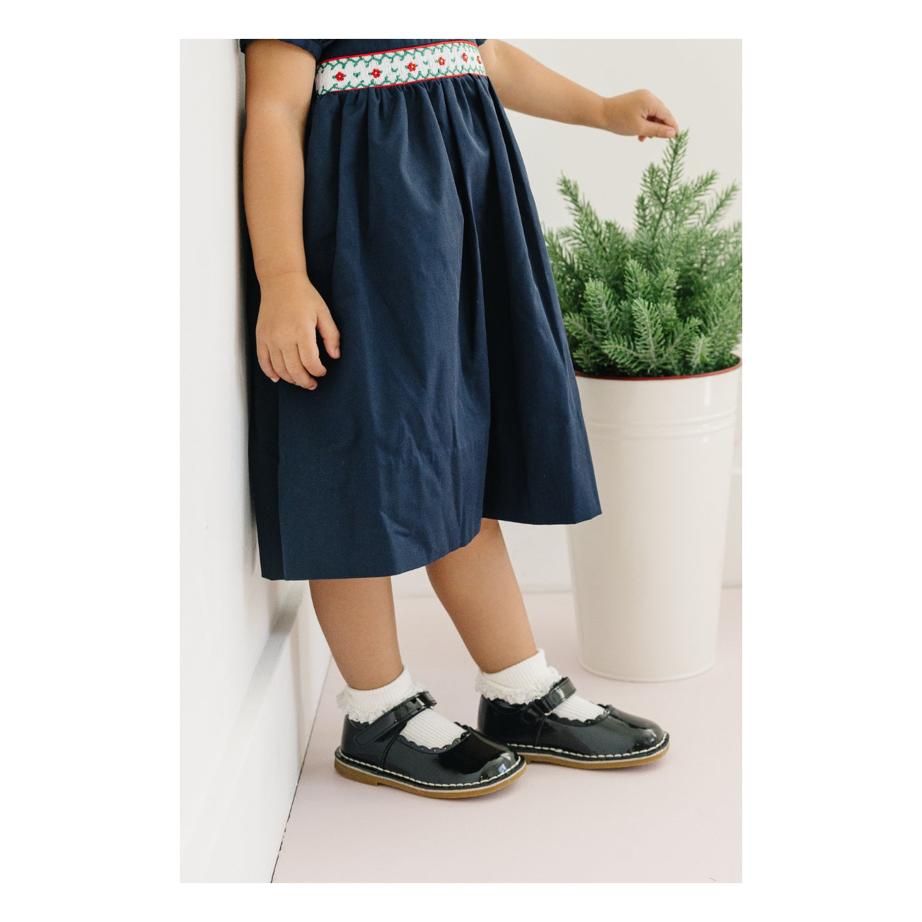 Caitlin Scalloped Patent Mary Jane Toddler Girl's Patent Black Leather Mary Jane - Caitlin - L'Amour Shoes