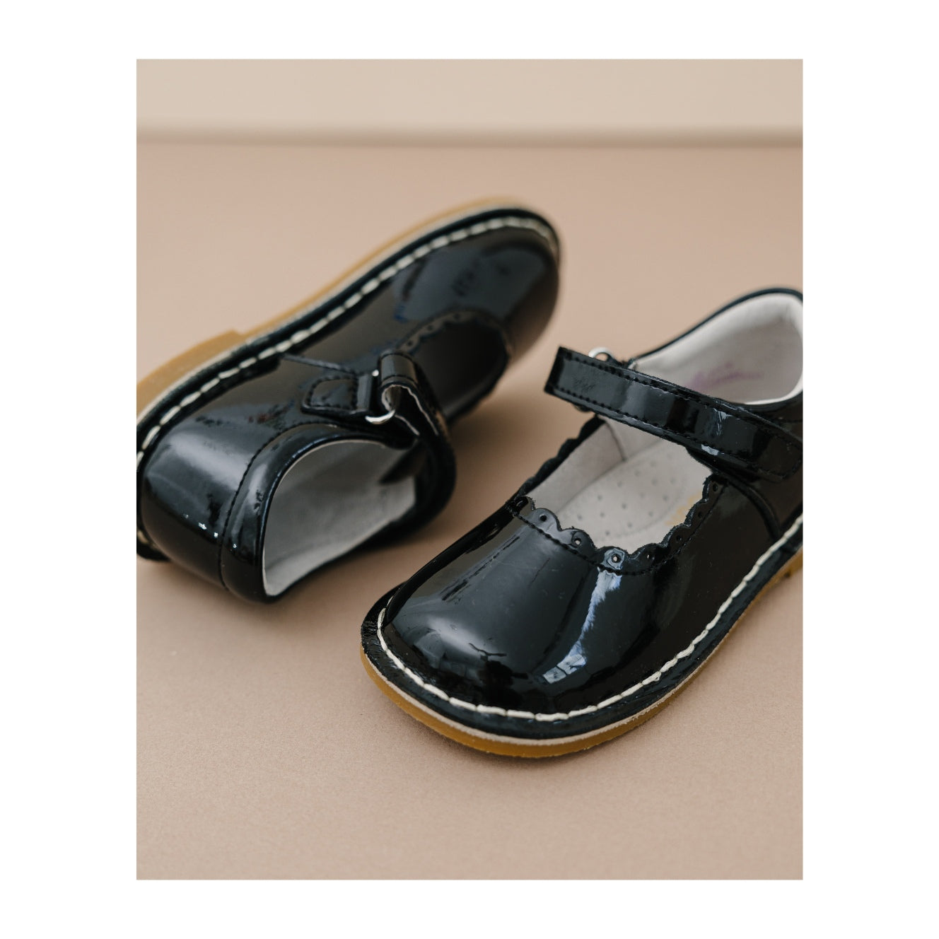 Caitlin Scalloped Patent Mary Jane Patent Black