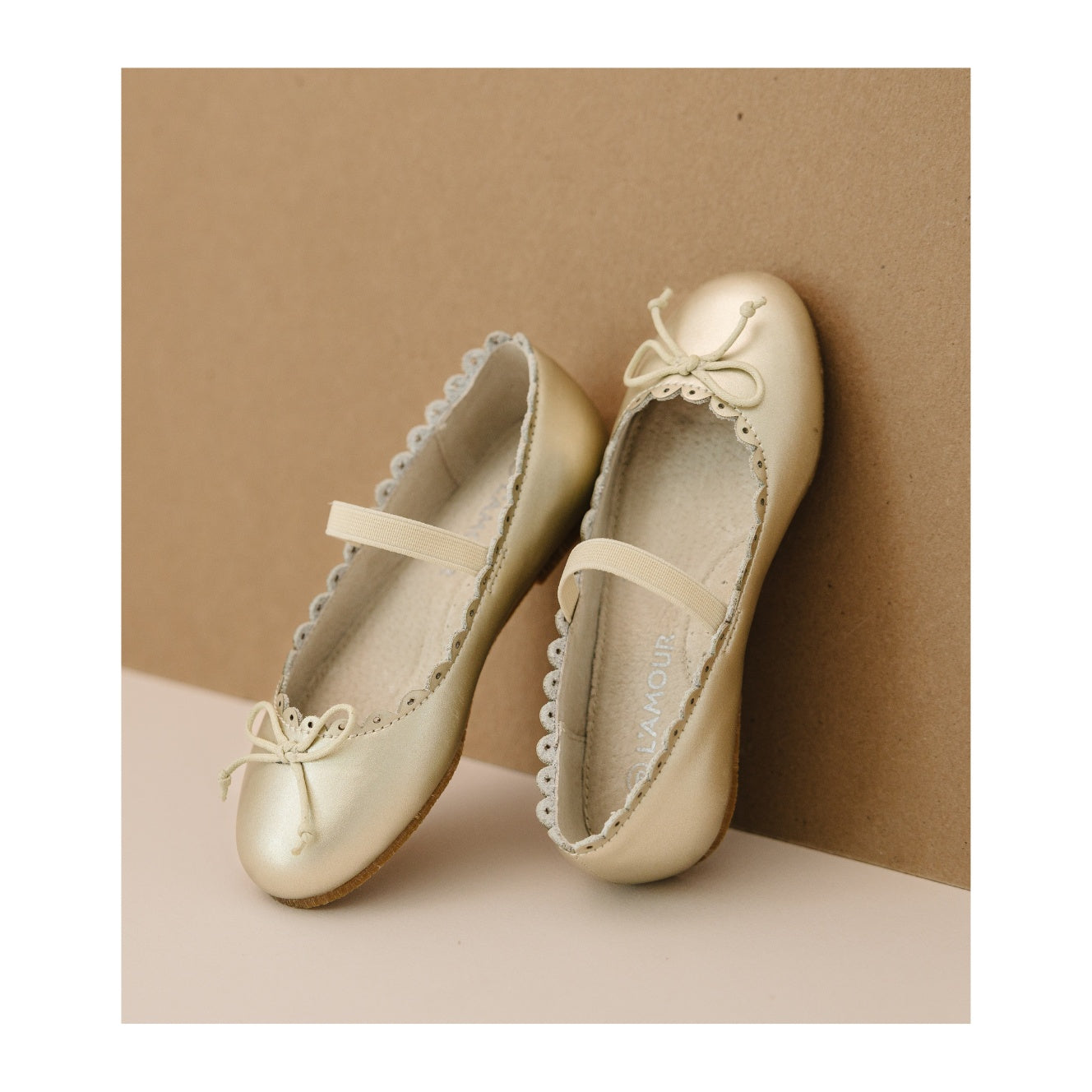 Eliza Scalloped Flat Eliza Scalloped Flat