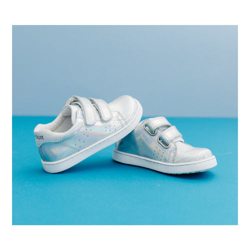L'Amour Shoes Girls Kenzie Double Velcro Holographic Leather Sneaker